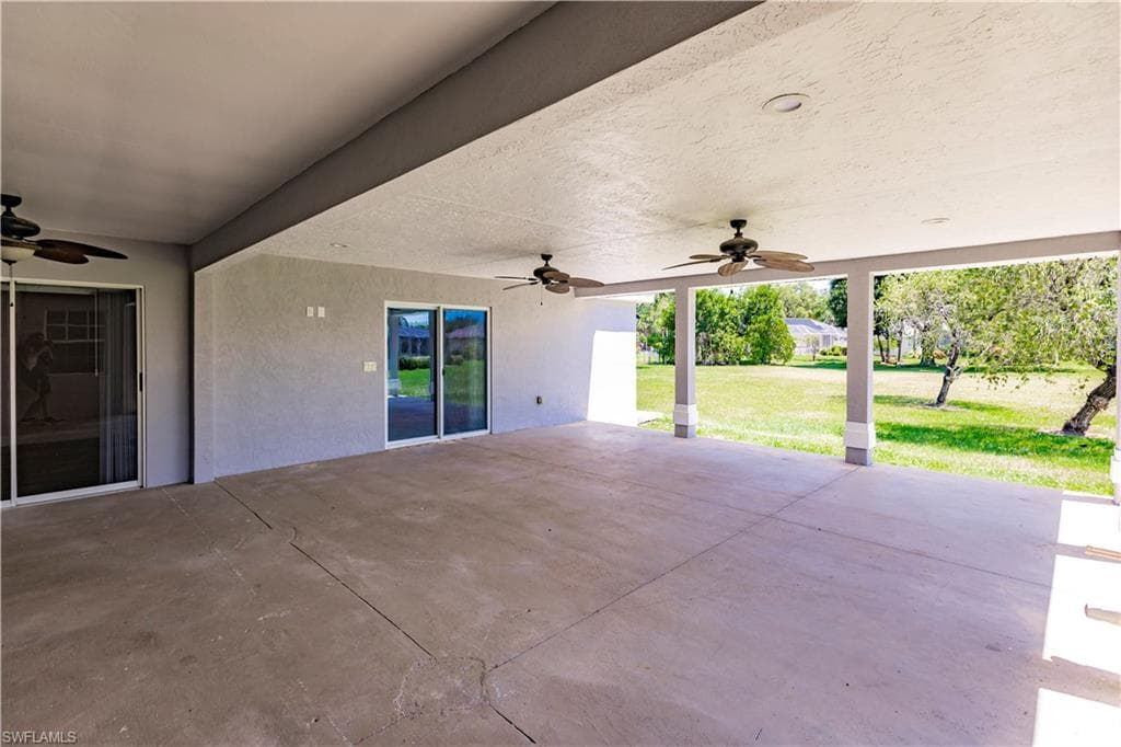 2615 6th ST W, LEHIGH ACRES FL 33971-38