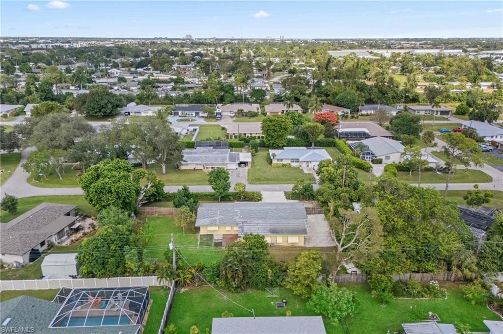 2248 Ephraim AVE, FORT MYERS FL 33907-33