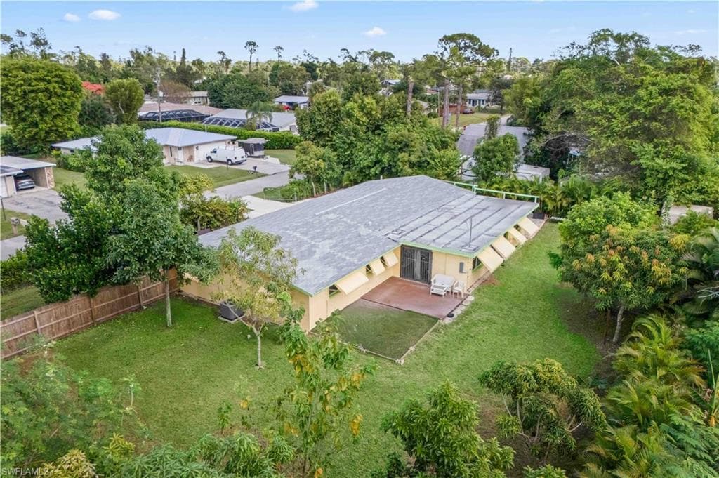 2248 Ephraim AVE, FORT MYERS FL 33907-3