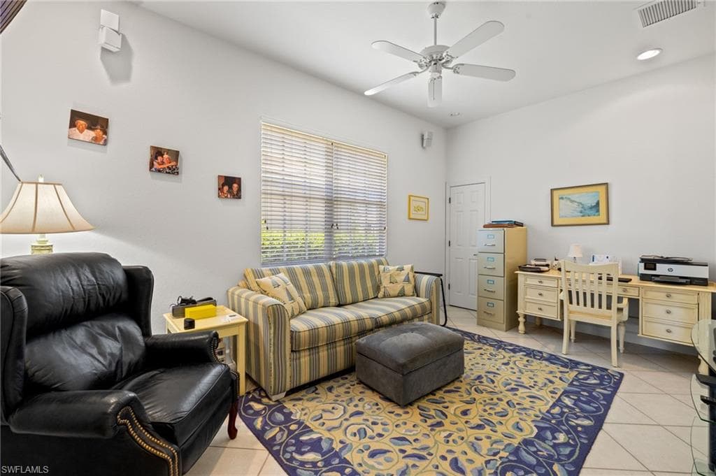 8913 Dartmoor WAY, FORT MYERS FL 33908-19