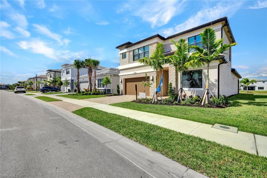 12704 Caballo CT, ESTERO FL 33928-1