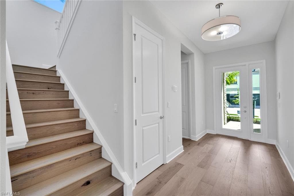 12704 Caballo CT, ESTERO FL 33928-2