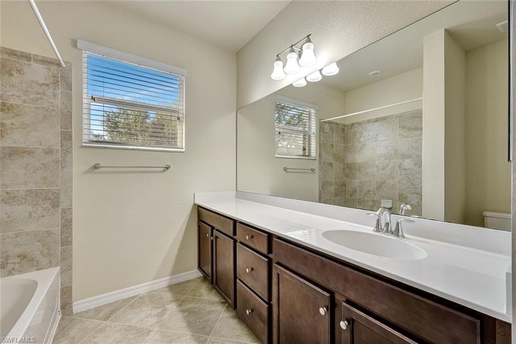 10150 Via Colomba CIR, FORT MYERS FL 33966-19