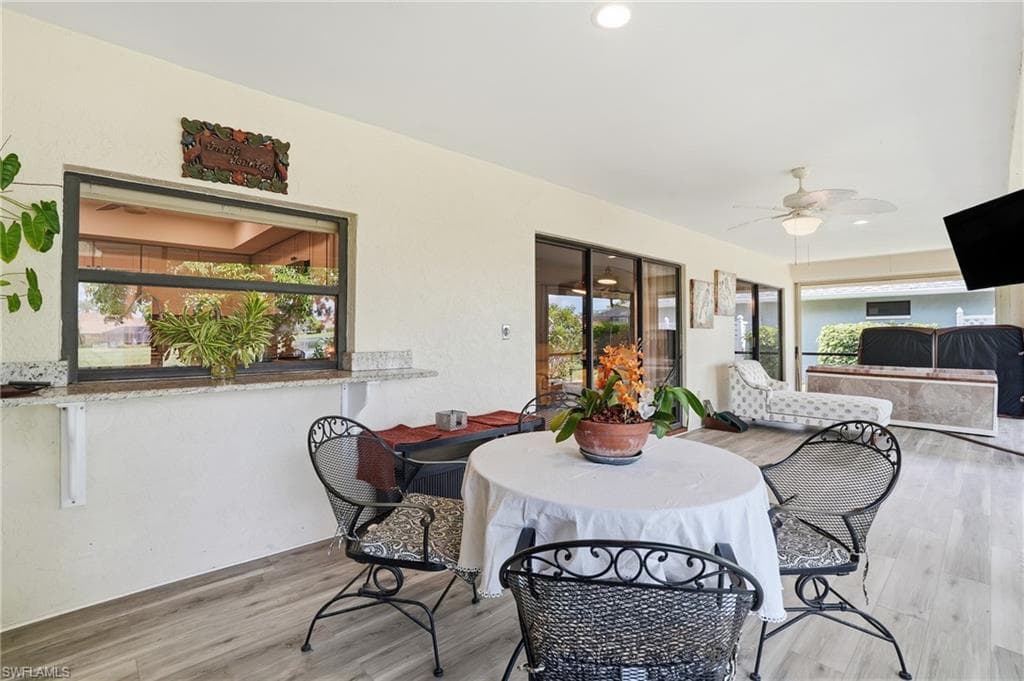 9542 Campbell CIR, NAPLES FL 34109-22