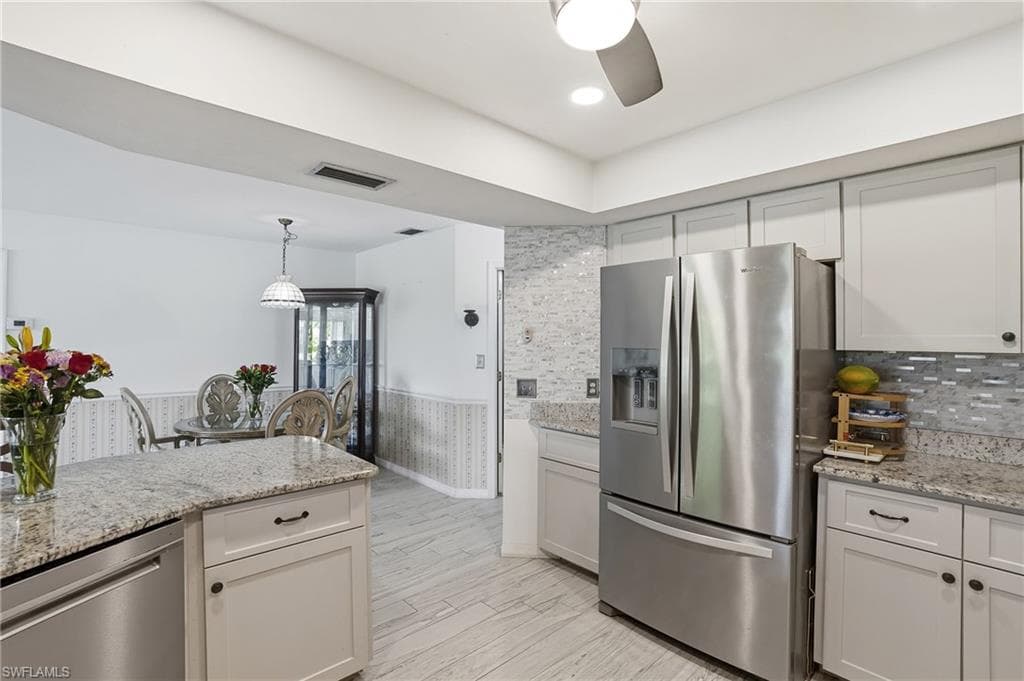9542 Campbell CIR, NAPLES FL 34109-6