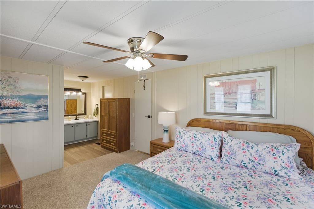 515 Blossom CT, NORTH FORT MYERS FL 33917-19