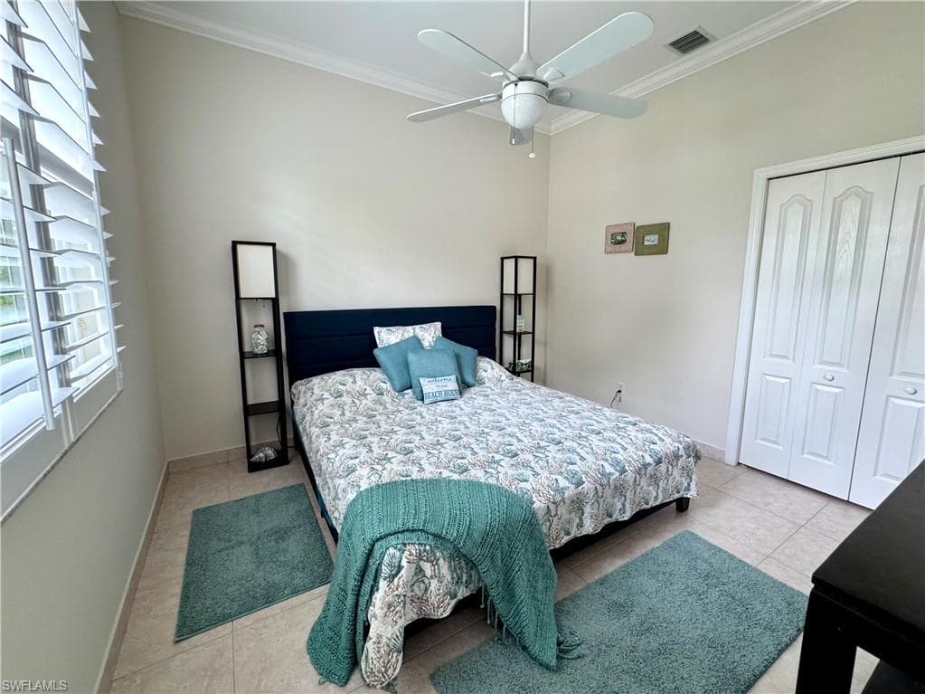 9411 Cedar Creek DR, BONITA SPRINGS FL 34135-16