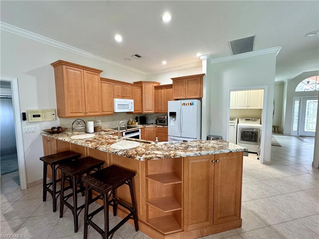 9411 Cedar Creek DR, BONITA SPRINGS FL 34135-4