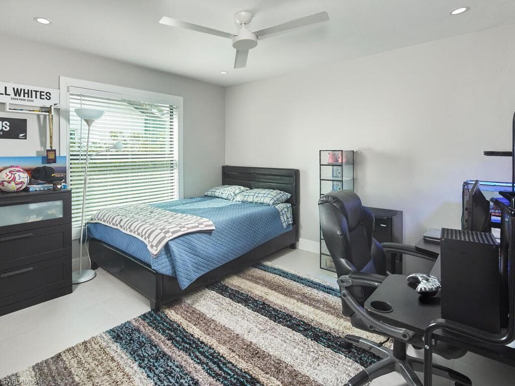 7661 Ponte Verde WAY, NAPLES FL 34109-18