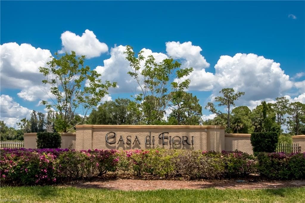 1051 Winding Pines CIR # 203, CAPE CORAL FL 33909-40