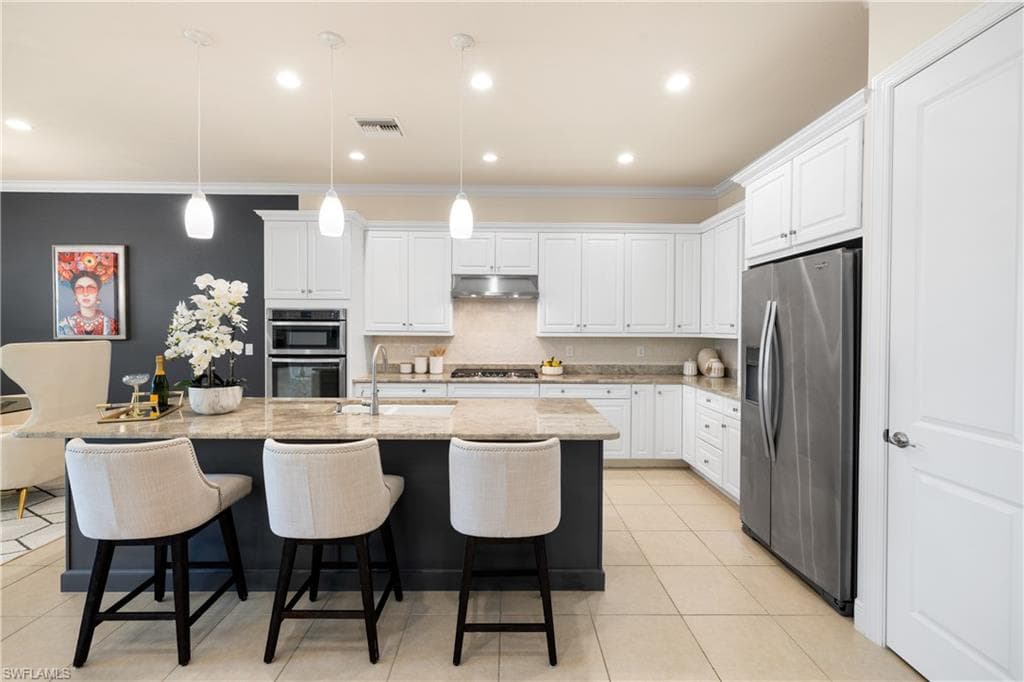 10137 Florence CIR, NAPLES FL 34119-6