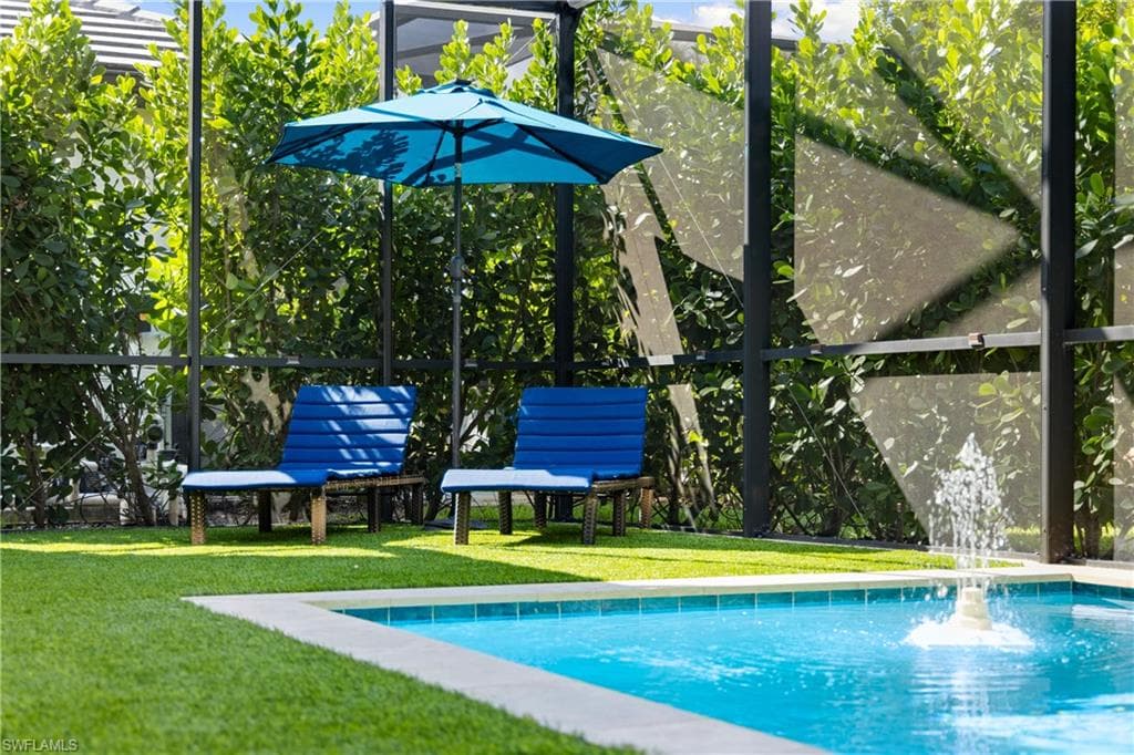 10137 Florence CIR, NAPLES FL 34119-33