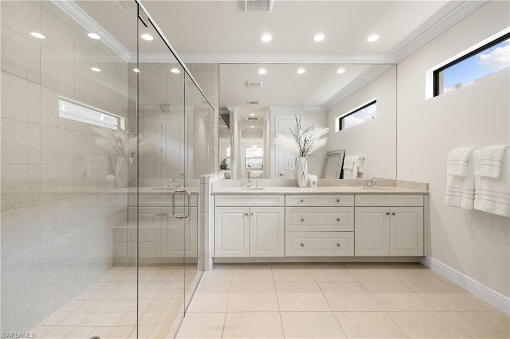 10137 Florence CIR, NAPLES FL 34119-17