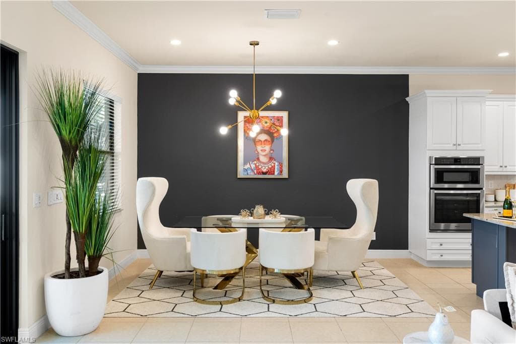 10137 Florence CIR, NAPLES FL 34119-10