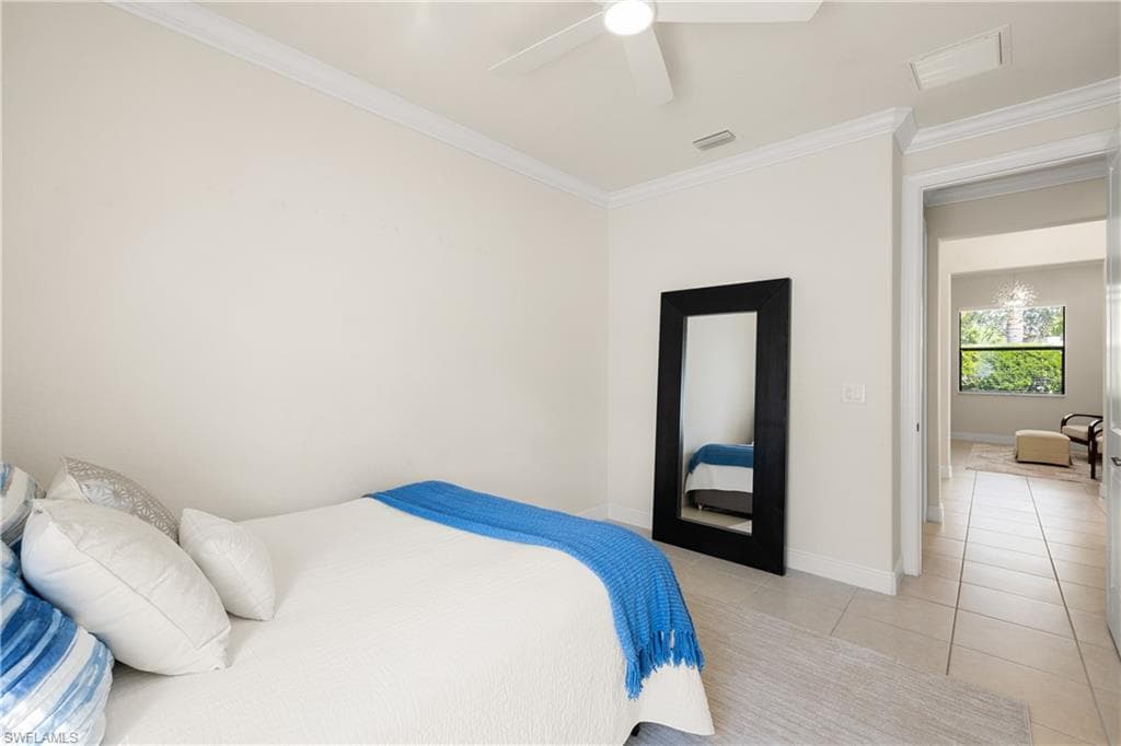 10137 Florence CIR, NAPLES FL 34119-24