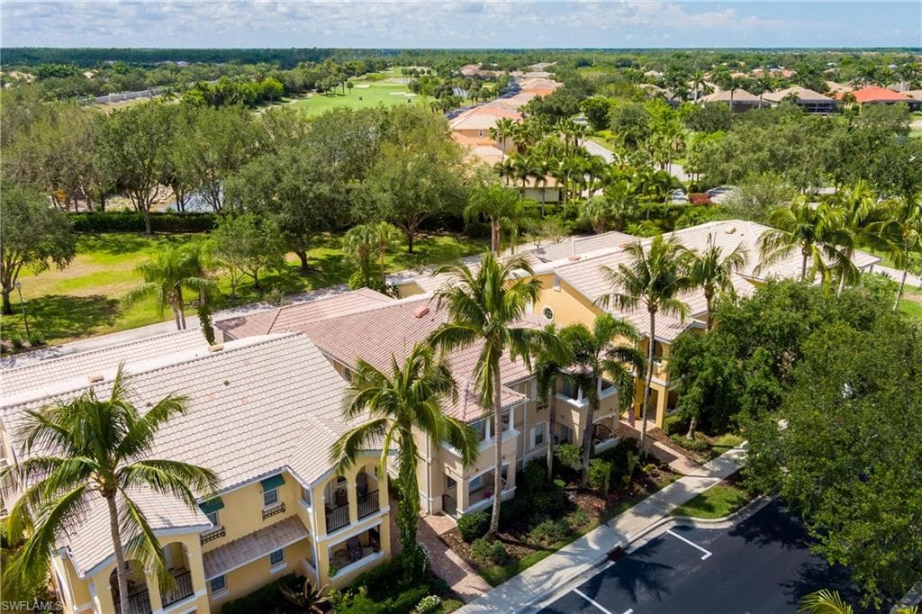 28700 Alessandria CIR, BONITA SPRINGS FL 34135-5