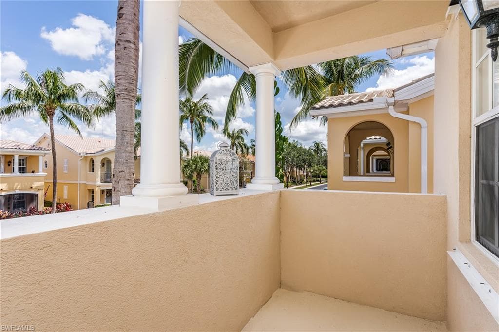 28700 Alessandria CIR, BONITA SPRINGS FL 34135-6