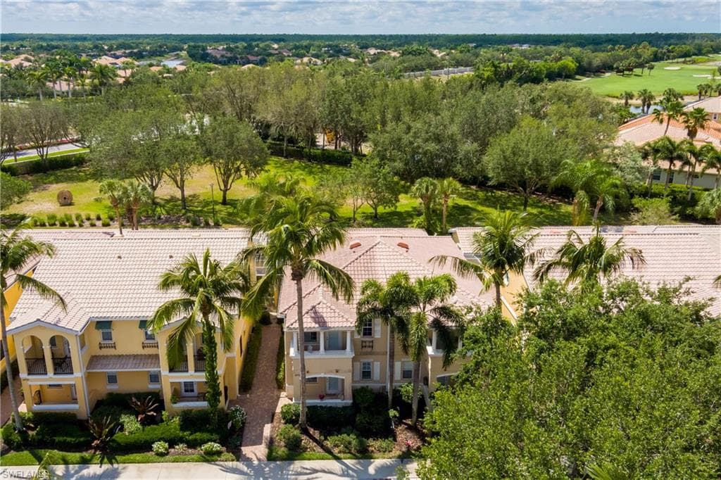 28700 Alessandria CIR, BONITA SPRINGS FL 34135-4