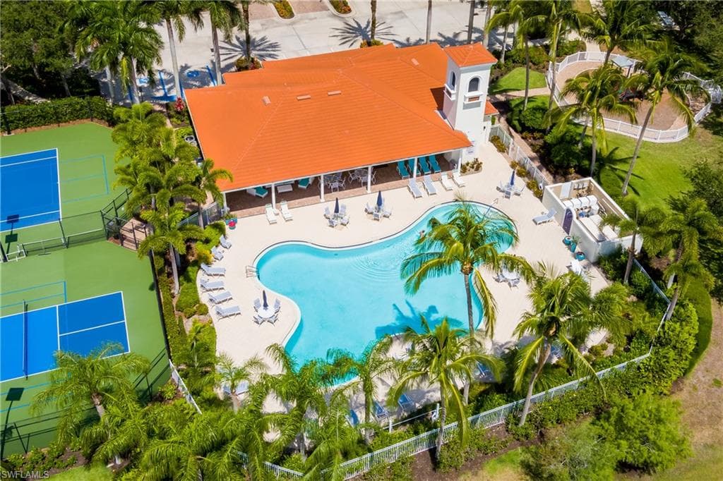 28700 Alessandria CIR, BONITA SPRINGS FL 34135-44