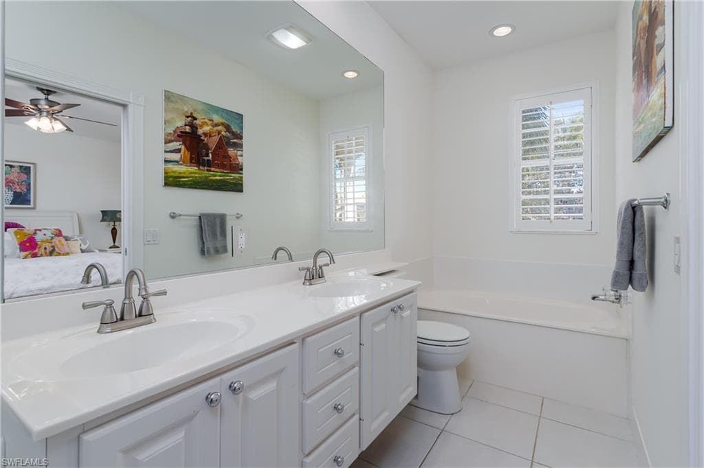 28700 Alessandria CIR, BONITA SPRINGS FL 34135-28