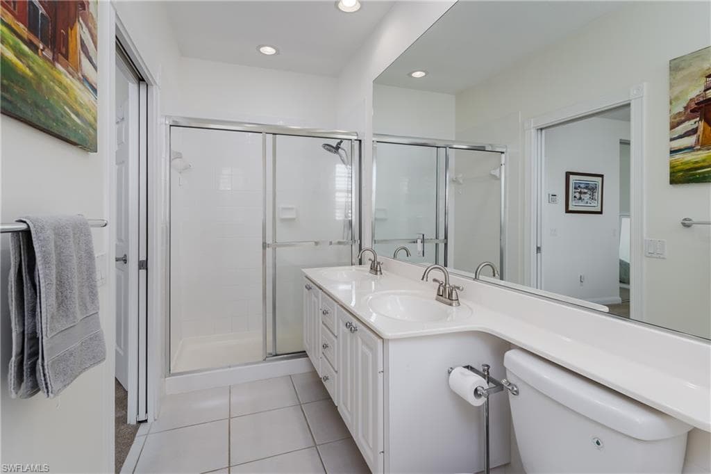 28700 Alessandria CIR, BONITA SPRINGS FL 34135-24