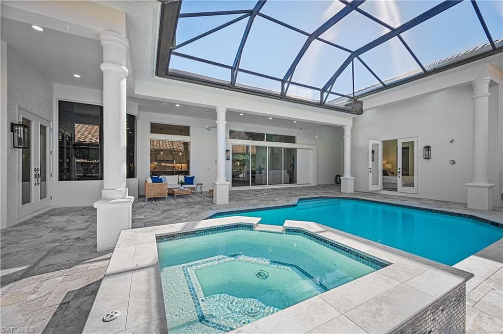 3133 Terramar DR, NAPLES FL 34119-6