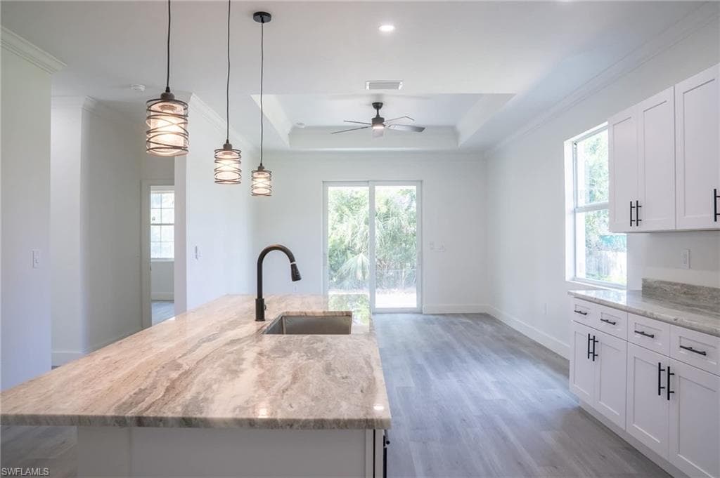 1416 Floral DR, FORT MYERS FL 33916-3