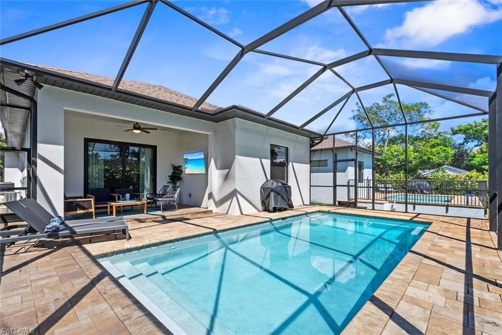 3530 Hibiscus AVE, NAPLES FL 34104-24