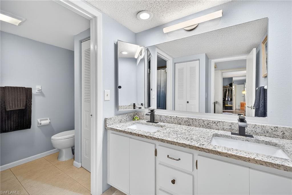 1544 Park Meadows DR # 4, FORT MYERS FL 33907-13