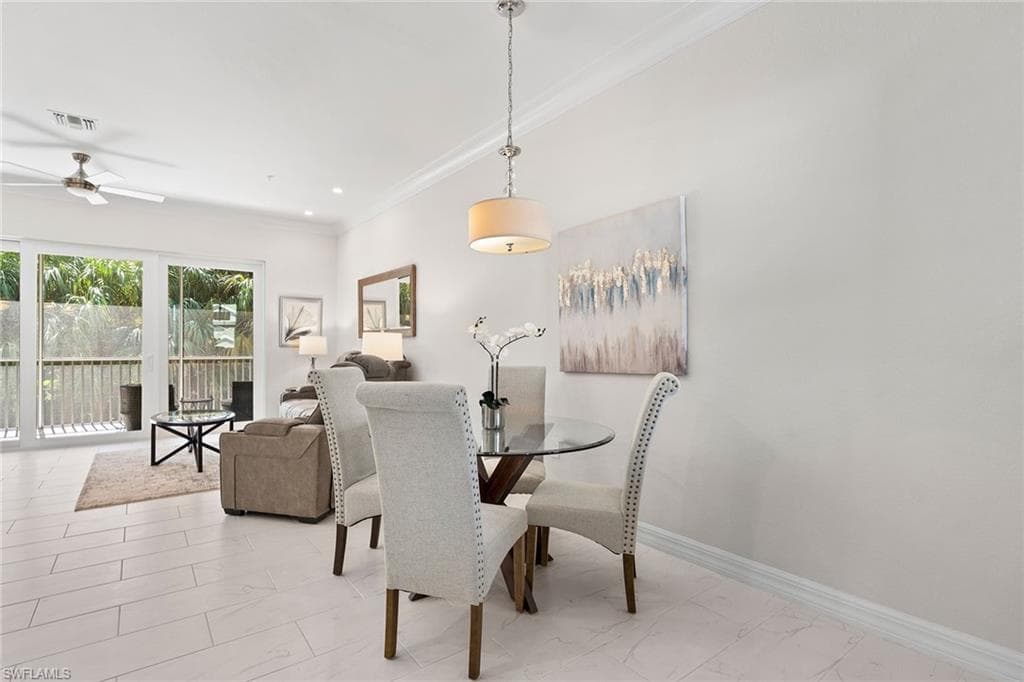238 Indies DR E # 201, NAPLES FL 34114-7