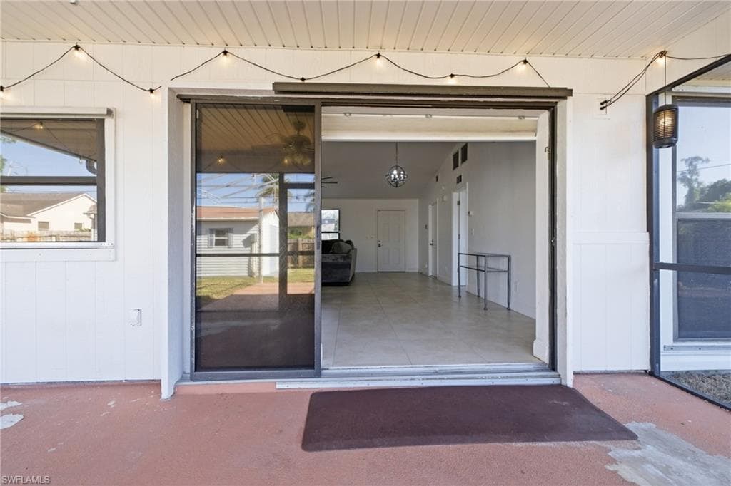 18554 Zinnia RD, FORT MYERS FL 33967-32