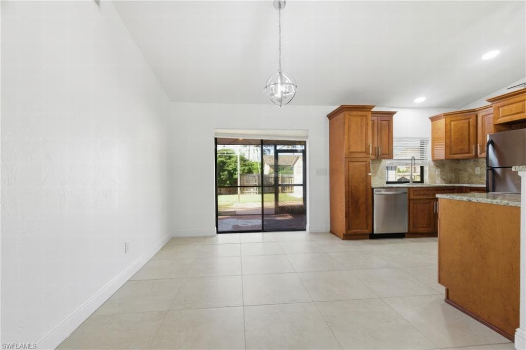 18554 Zinnia RD, FORT MYERS FL 33967-13