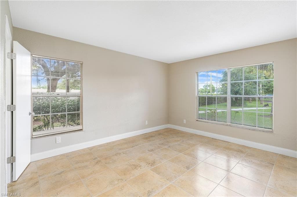 108 Santa Clara DR # 12, NAPLES FL 34104-4