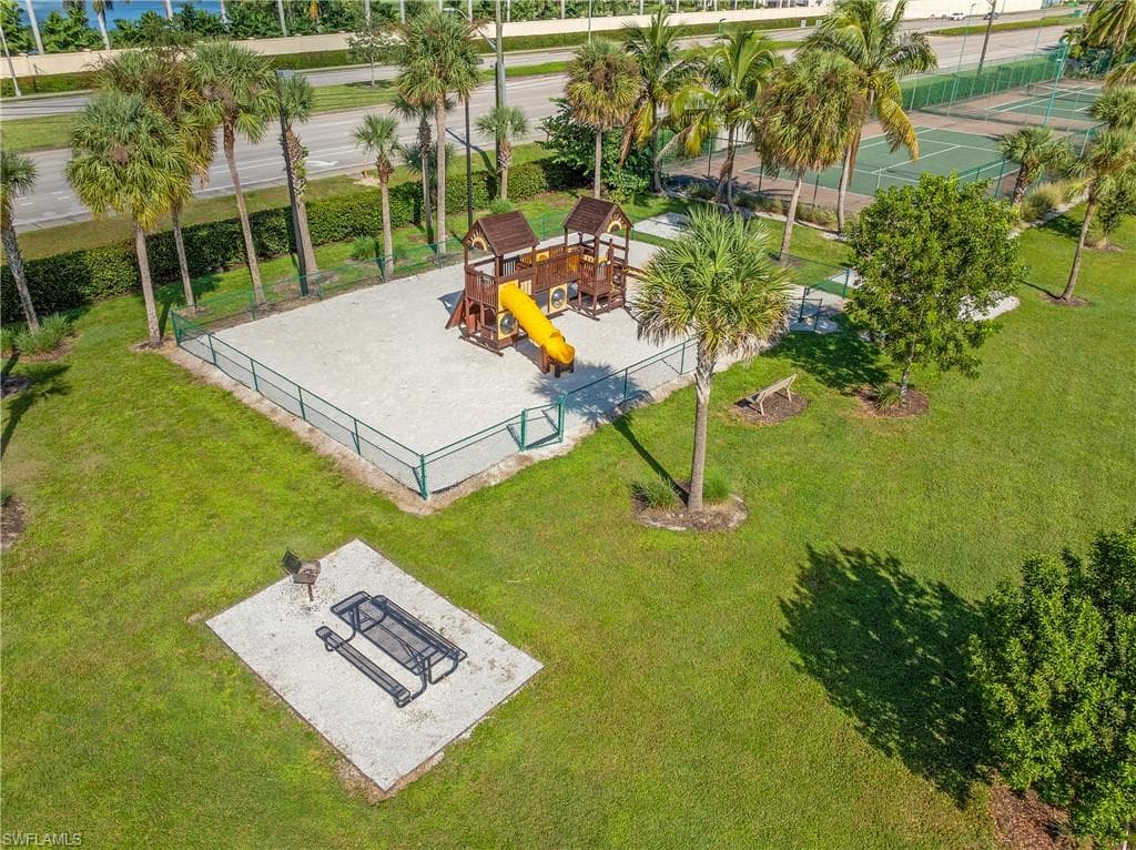 108 Santa Clara DR # 12, NAPLES FL 34104-32