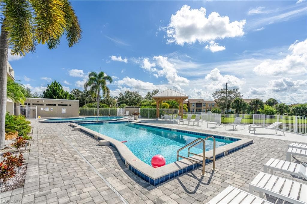108 Santa Clara DR # 12, NAPLES FL 34104-10