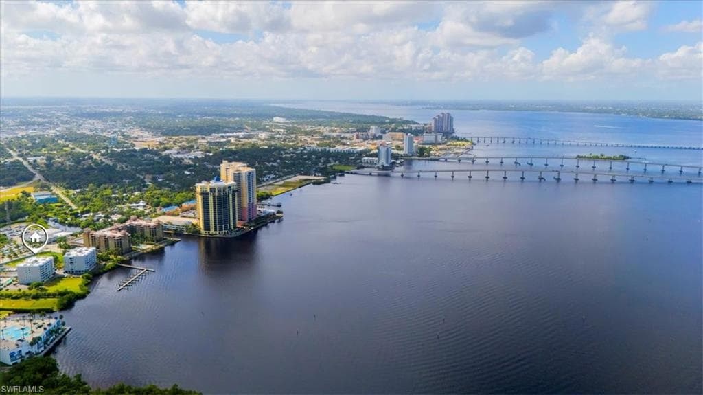 2885 Palm Beach BLVD # 307, FORT MYERS FL 33916-31