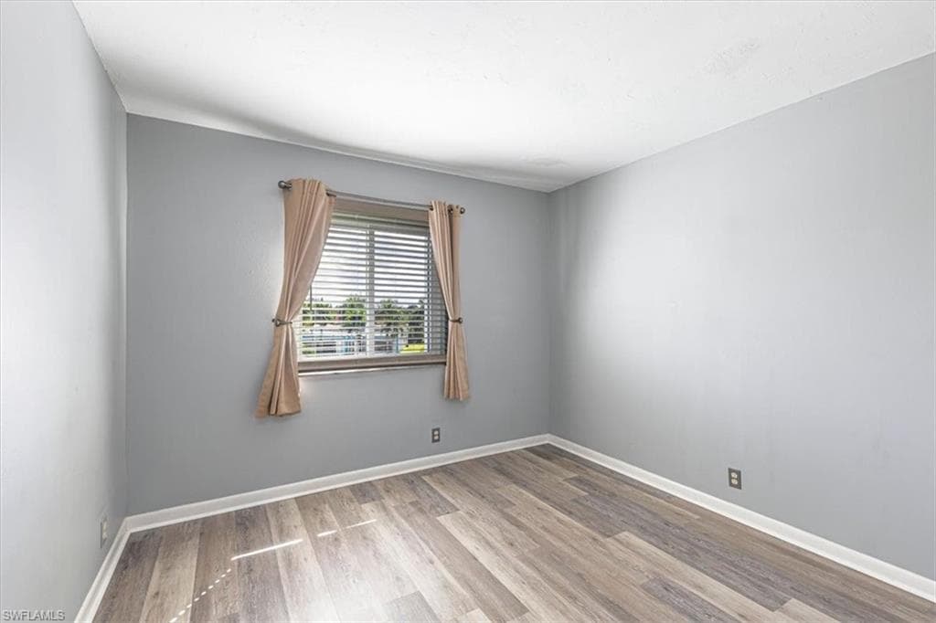 2885 Palm Beach BLVD # 307, FORT MYERS FL 33916-20