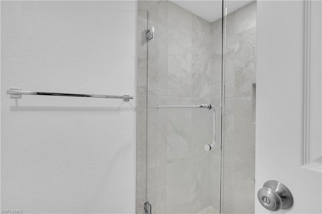 4601 Bayshore DR # A2, NAPLES FL 34112-25