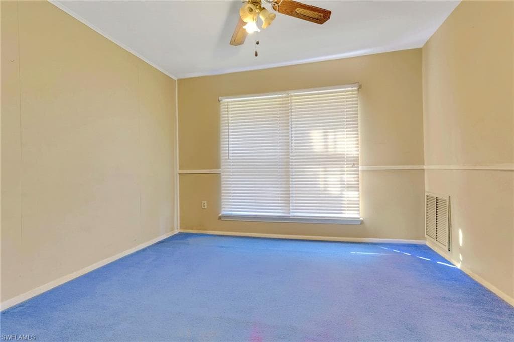 204 Lake AVE, LEHIGH ACRES FL 33936-13