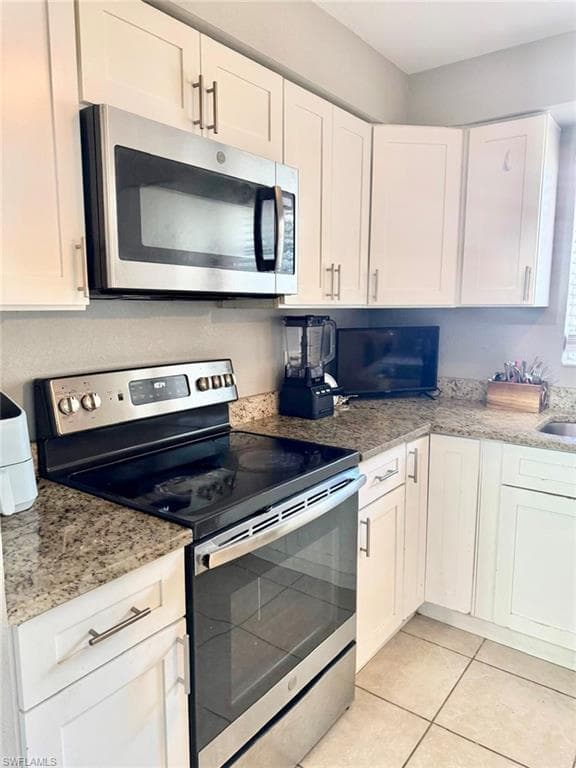 2354 Gorham AVE, FORT MYERS FL 33907-7