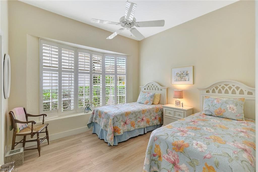 10401 Quail Crown DR, NAPLES FL 34119-12