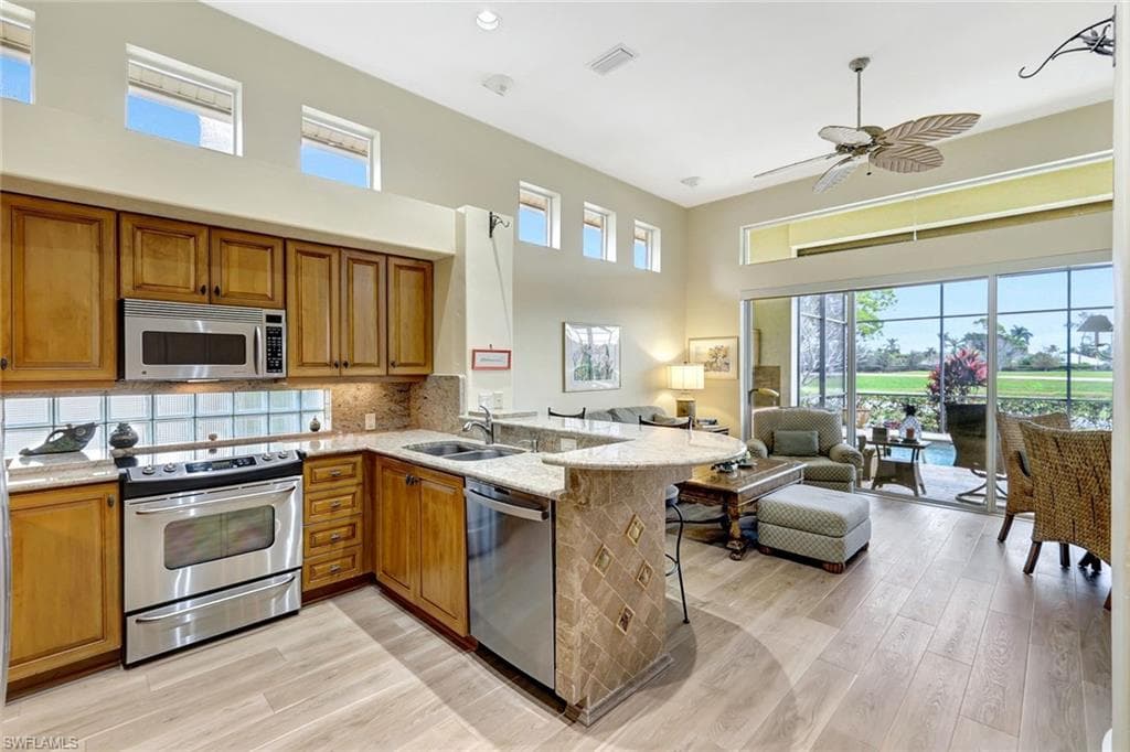 10401 Quail Crown DR, NAPLES FL 34119-8