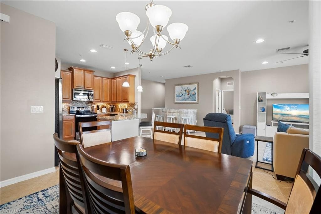23520 Alamanda DR # 202, ESTERO FL 34135-19