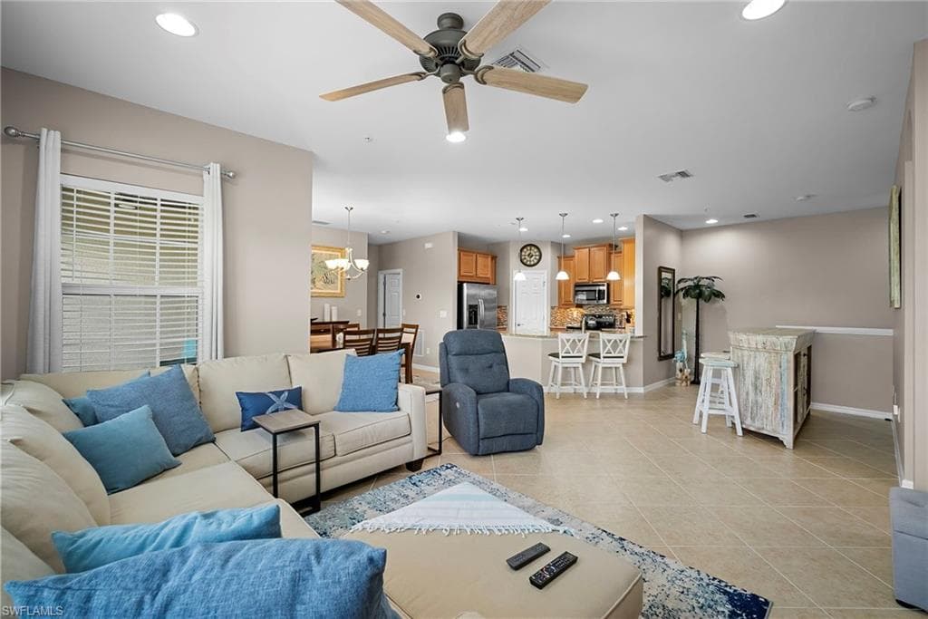 23520 Alamanda DR # 202, ESTERO FL 34135-10
