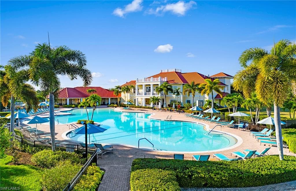 3922 Hampton CIR-37