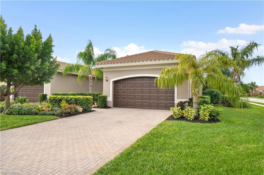 11989 Five Waters CIR, FORT MYERS FL 33913-1