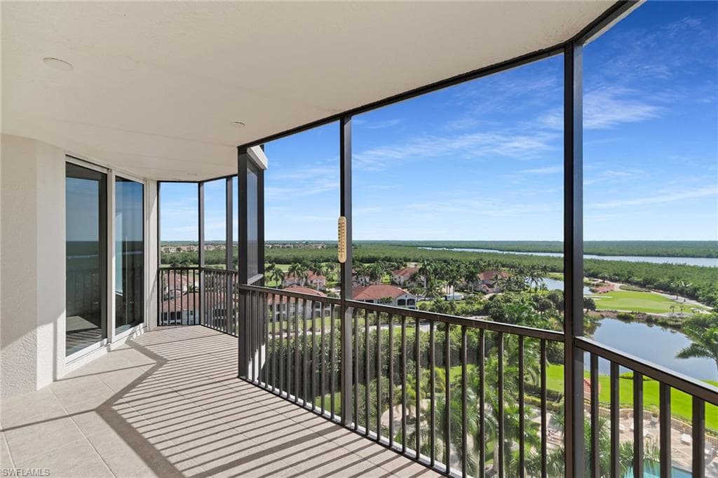 1060 Borghese LN # 803, NAPLES FL 34114-2