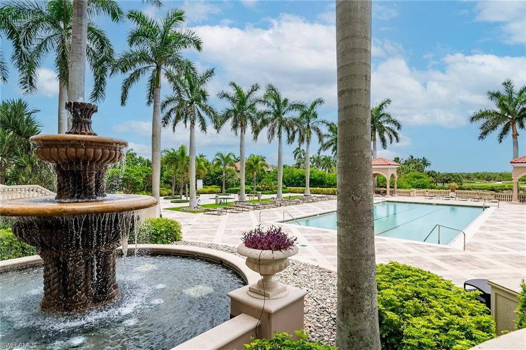 1060 Borghese LN # 803, NAPLES FL 34114-34