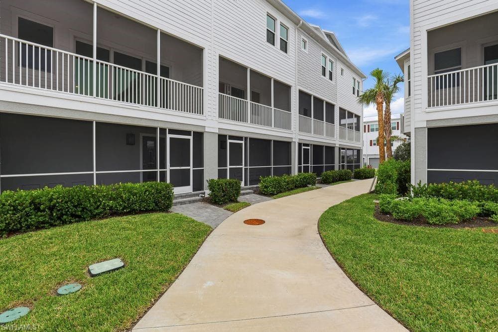 1624 Compass Pointe CT # 203, PUNTA GORDA FL 33950-27