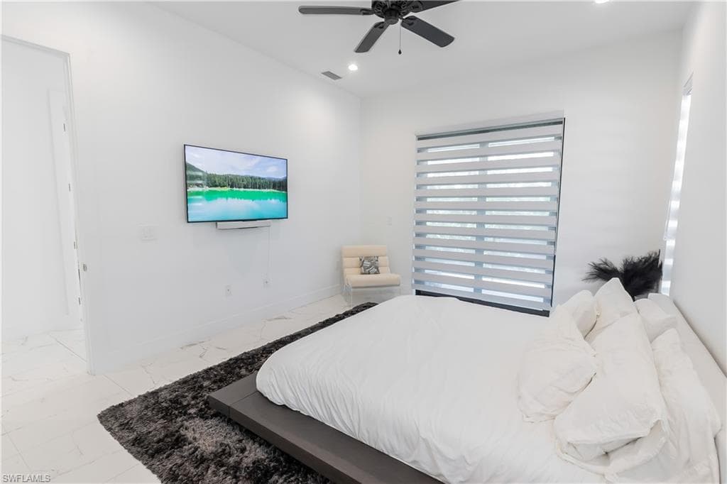4064 Full Moon CT, NAPLES FL 34112-36